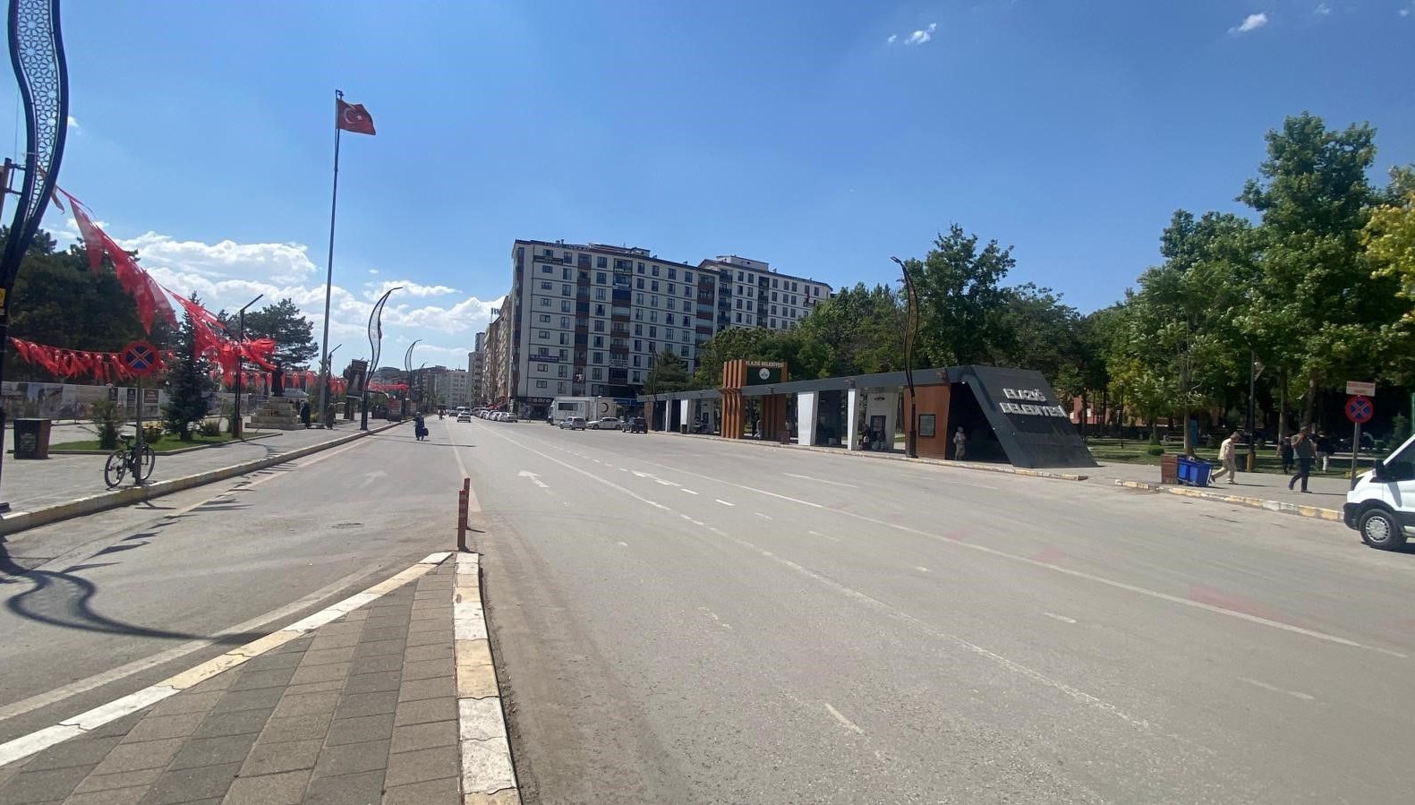 Elazığ’da sokaklar boş kaldı