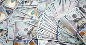 bankacilik devi acikladi ulkelerin borcu katlanarak artacak VMZ6Khgx.jpg